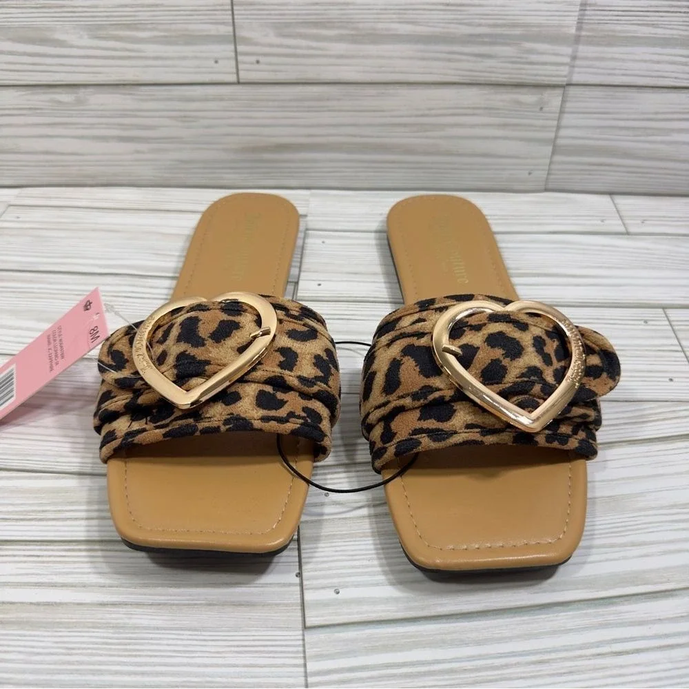 NWT‎ Juicy Couture Leopard Heart Slide Sandals Women Size 8M Tan Black Gold